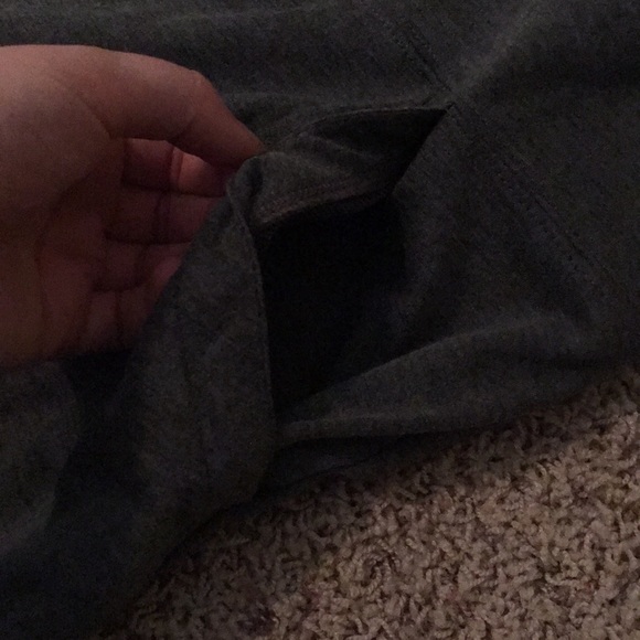 Maurice’s pencil skirt - Picture 2 of 2